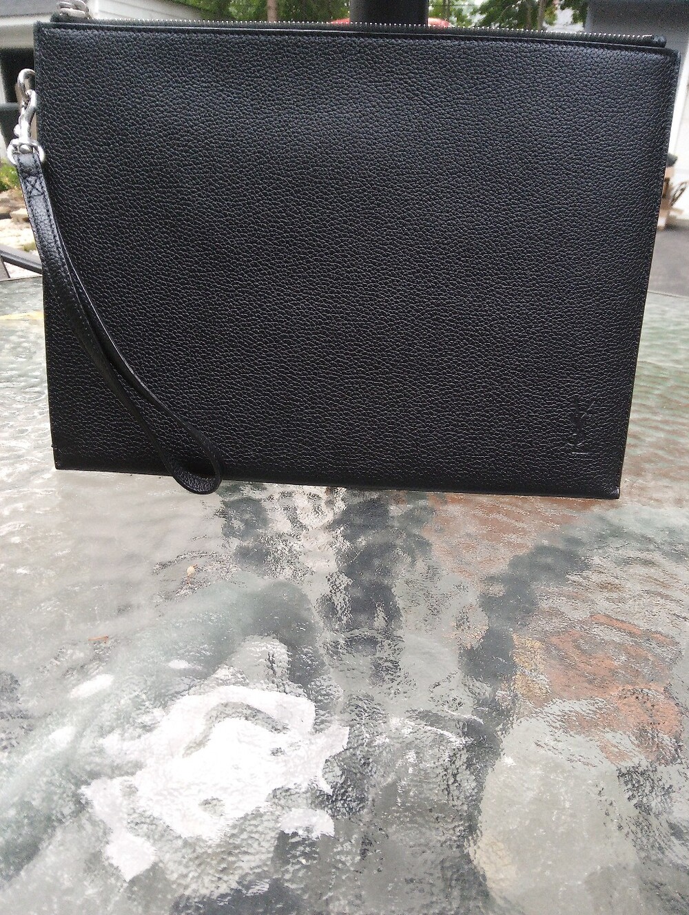Authentic Yves Saint Laurent Black Leather Hand Bag 530013 - Picture 11 of 15